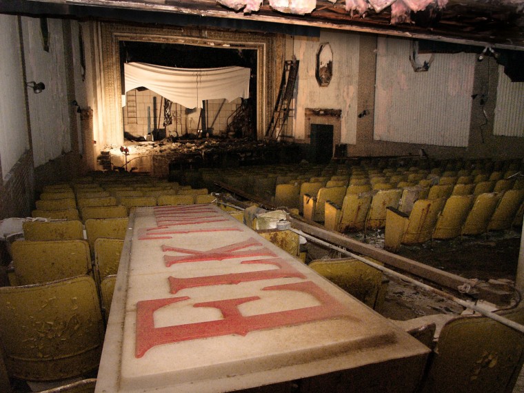 Reeves Theater Elkin's 'urban cool' space Local News