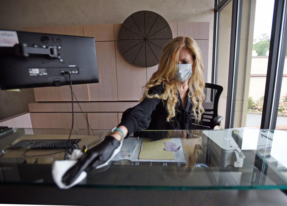 Owners Of Hair Salons Nail Salons And Barbershops Wear Masks As They Have Reopened Amid The Coronavirus Pandemic They Also Require Their Customers Also To Wear Masks Z No Digital Journalnow Com