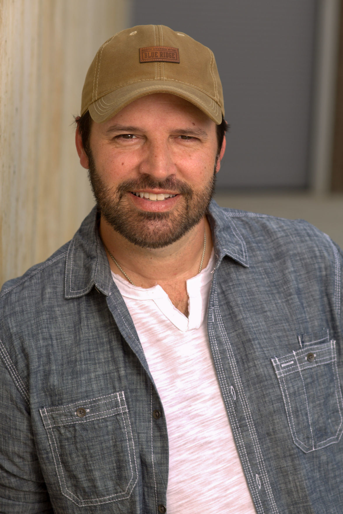 Soul and Country Taylor Hicks and Mark Wills playing for ALS