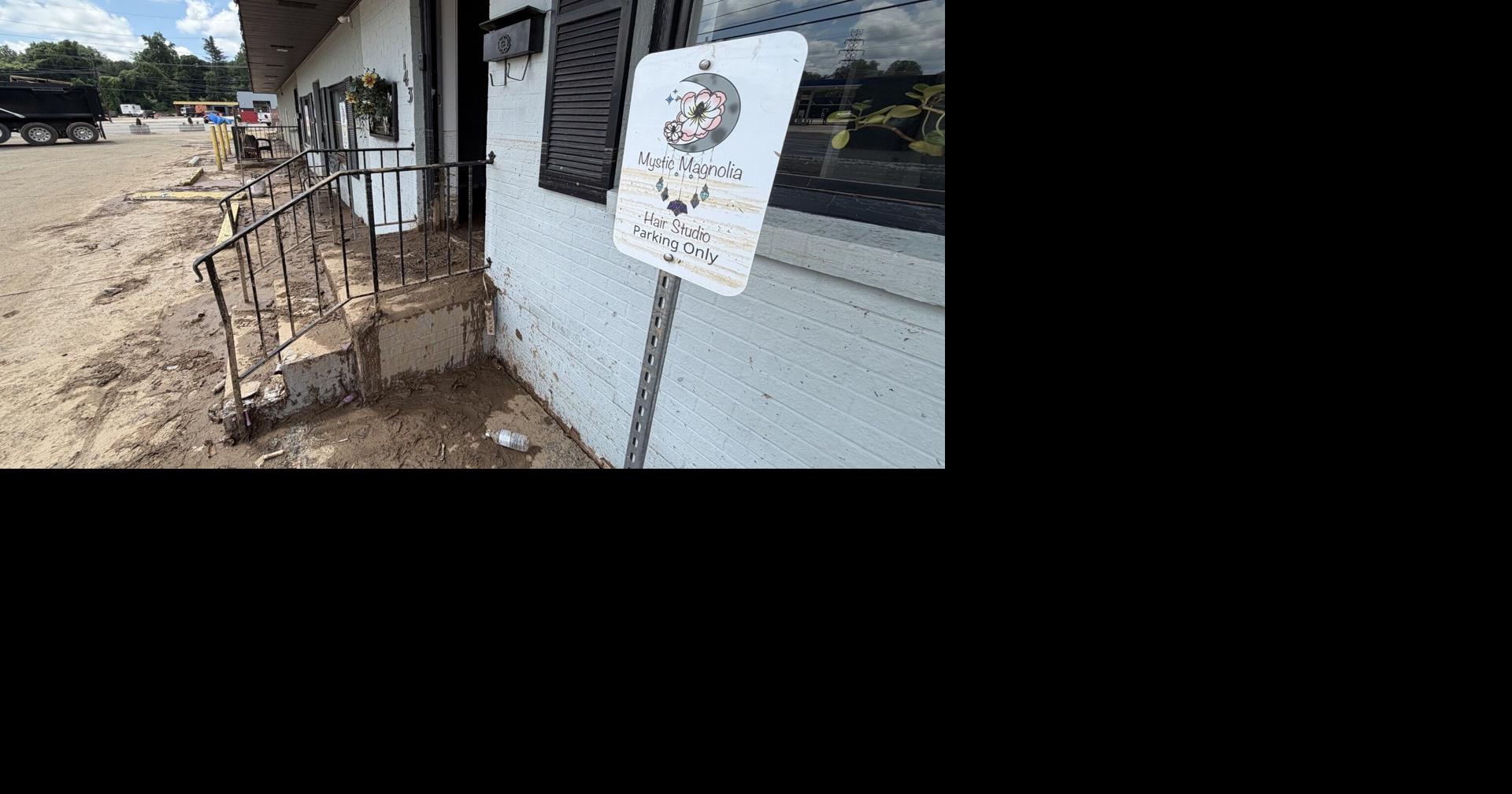 High water mark on Riverside Drive reached about 5 feet.jfif