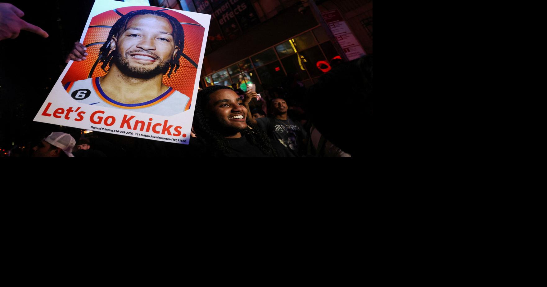 BASKETBALL-NBA-SAS-NYK/NEWYORK-FANS