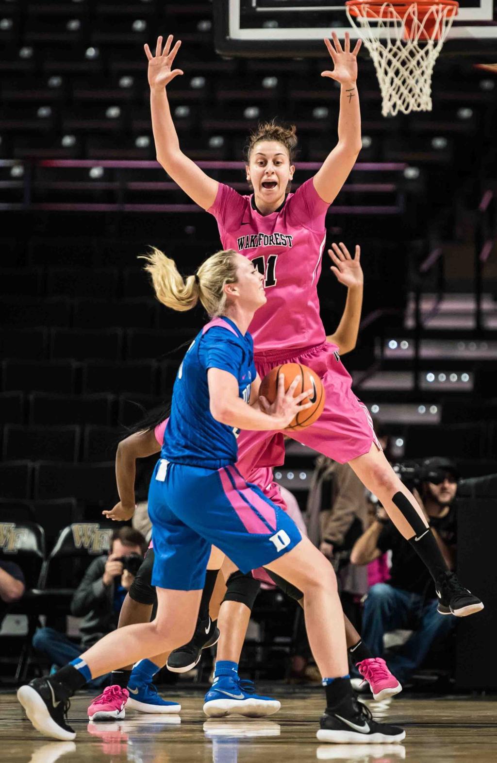 Benvenuto A Casa Wake Forest Women S Basketball Team Set For