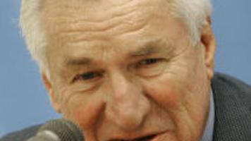 North Carolina Coaching Great Dean Smith Dies At 83 College