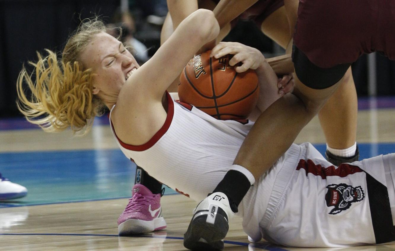 PHOTOS N.C. State 70, Virginia Tech 55, ACC Women�s