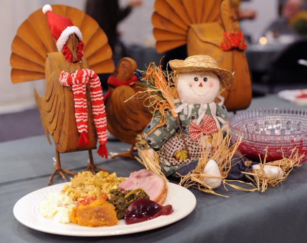 Thanksgiving feast cartoon