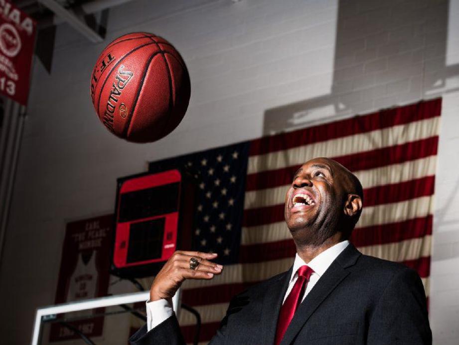 Cleo Hill Jr To Make Home Coaching Debut For Wssu Men S Basketball Team Wssu Journalnow Com