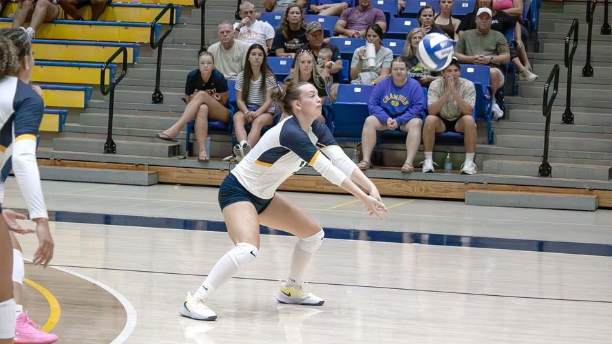 Valiant resurgence falls short for women’s volleyball in season-opening defeat to Bob Jones at Cougar Classic