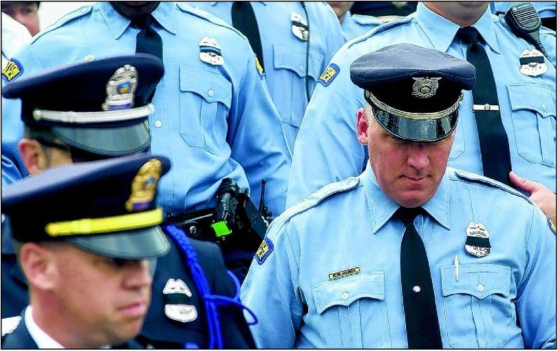 Police Around Country Gather To Honor Slain Cincinnati Cop Journalnow Com