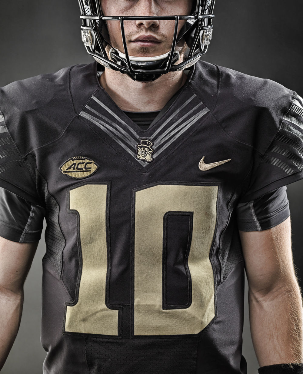 Wake Forest unveils new football uniforms WFU