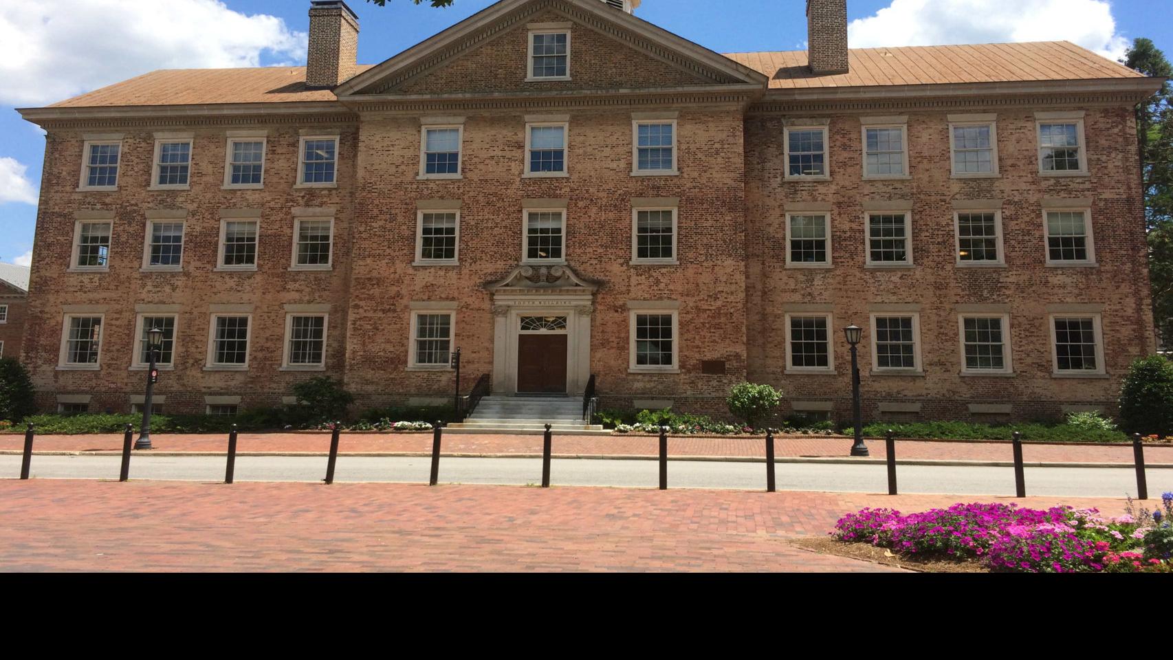 The Syllabus Chapel Hill In The National Spotlight Journalnow Com