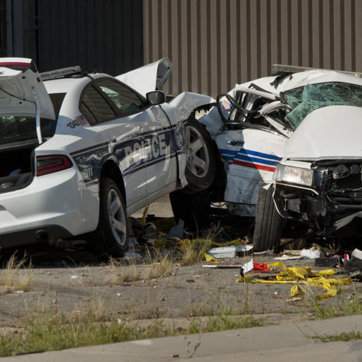 Two Winston Salem Police Cars Collide At Downtown Intersection Local News Journalnow Com