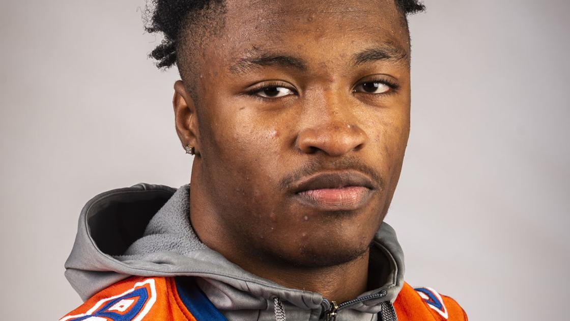 Dillworth, Echols, Stephens named to Butkus Award high school watch list Dillworth, Echols, Stephens named to Butkus Award high school watch list