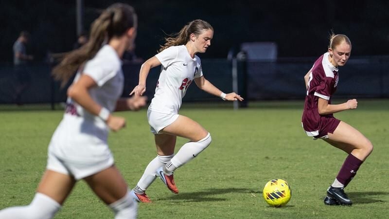 No. 9 Women's Soccer Resists Late Patriot Charge in 2-1 Regional Win