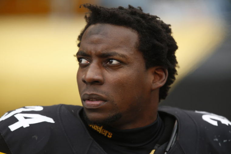 Rashard Mendenhall Settles Lawsuit with Hanesbrands over Morals Clause