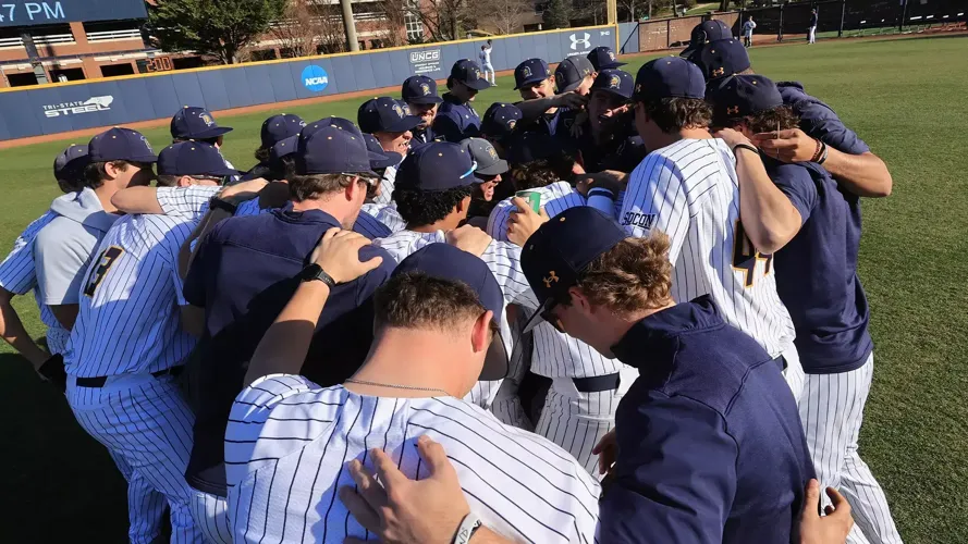 Baseball Receives ABCA Team Academic Excellence Award