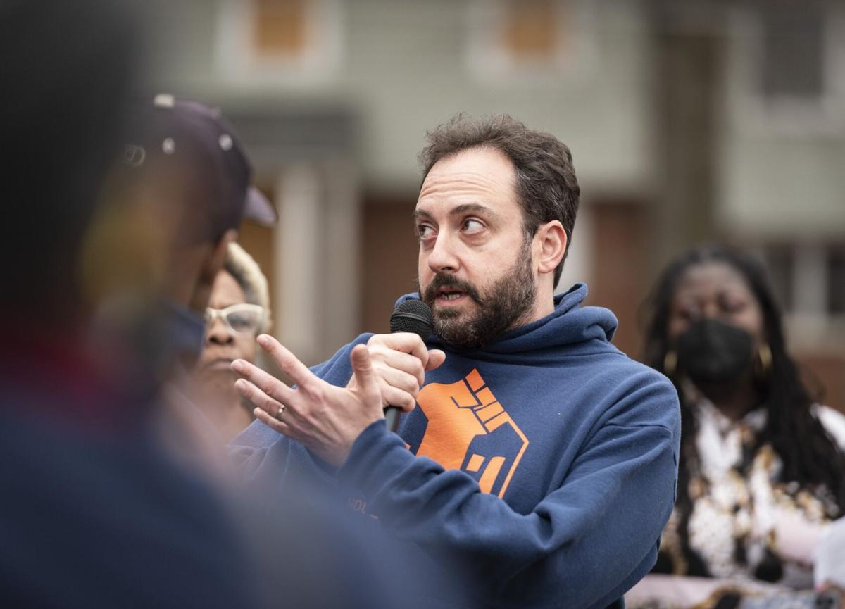 Candidates consider providing free legal counsel to renters