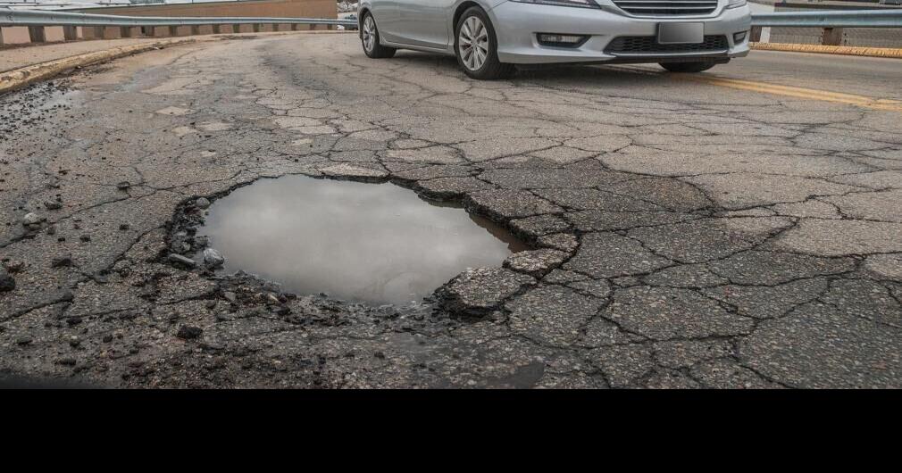 States with the most pothole complaints