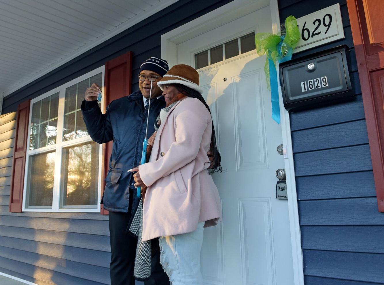PHOTOS WinstonSalem/Forsyth County First Responderbuilt Habitat