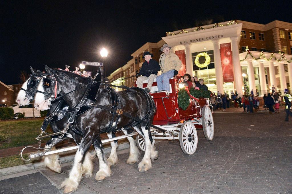 Hpu Christmas 2022 Hpu Brings Christmas To High Point | Z-No-Digital | Journalnow.com