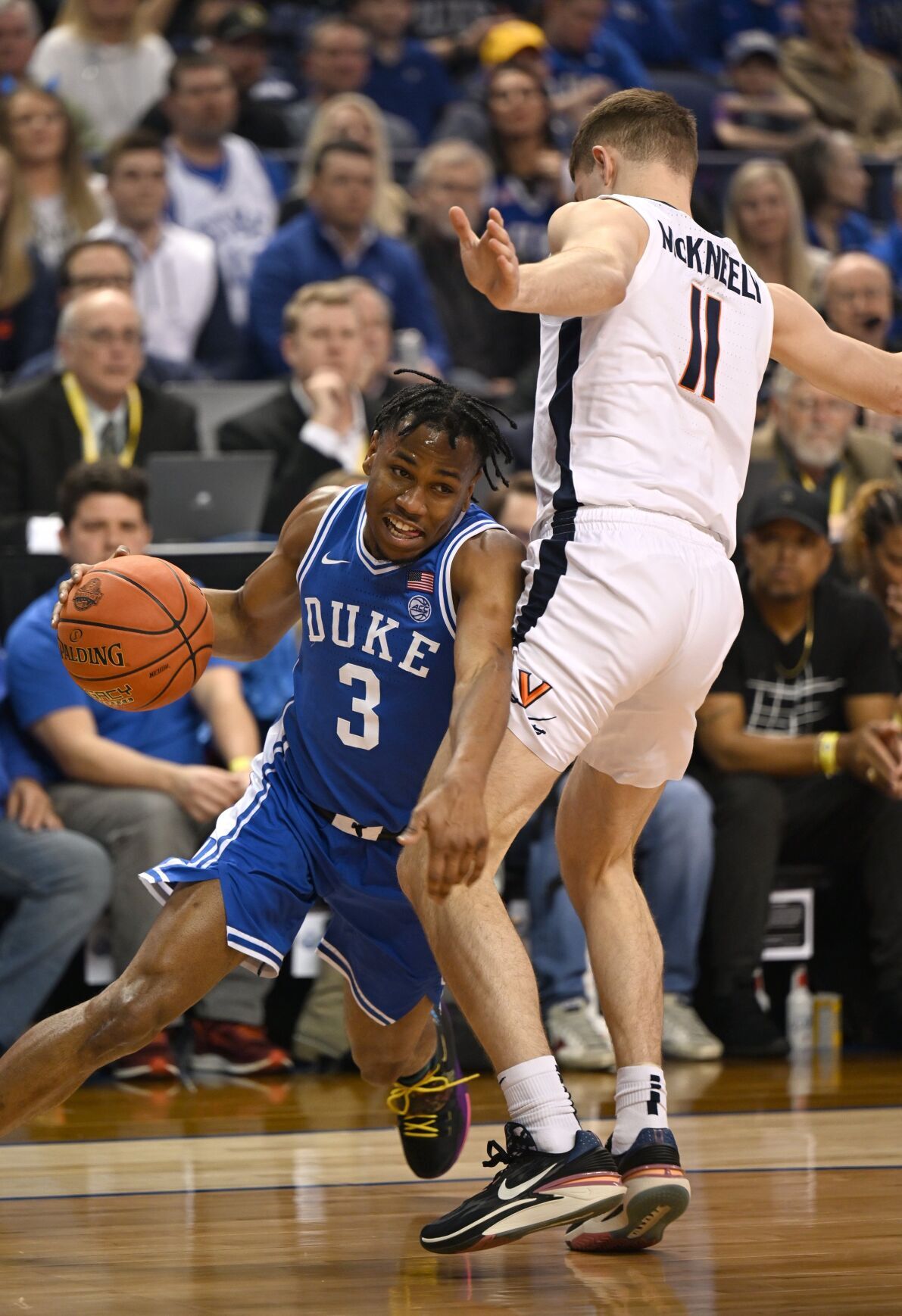 Roach leads balanced scoring effort as Duke men's basketball cruises past  Louisville to begin final homestand - The Chronicle