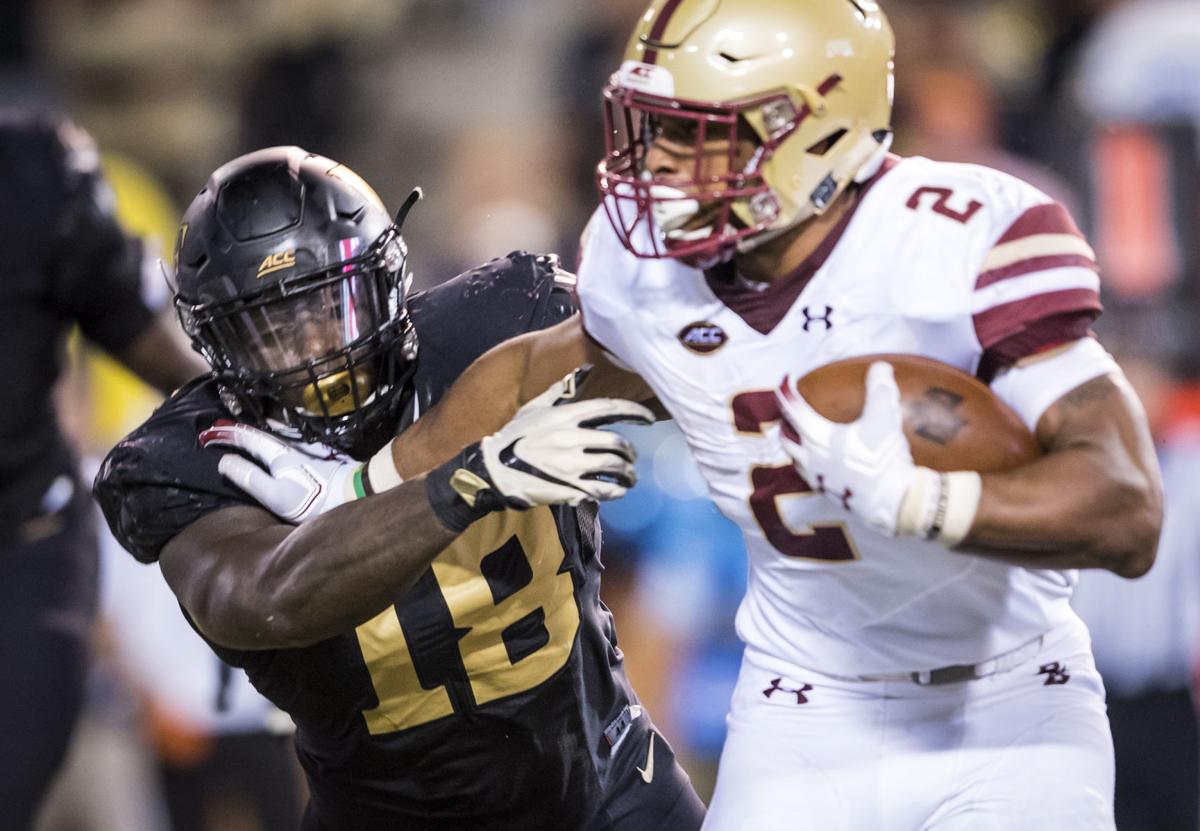 Boogie Basham Is Now Wake Forest S Most Experienced Defensive