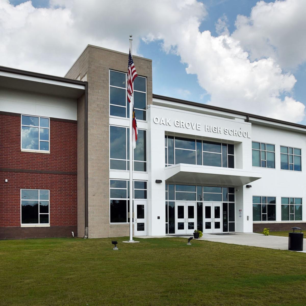 Davidson County Schools Releases Little Information On Bacterial Infection Affecting Oak Grove S Football Teams High School Journalnow Com