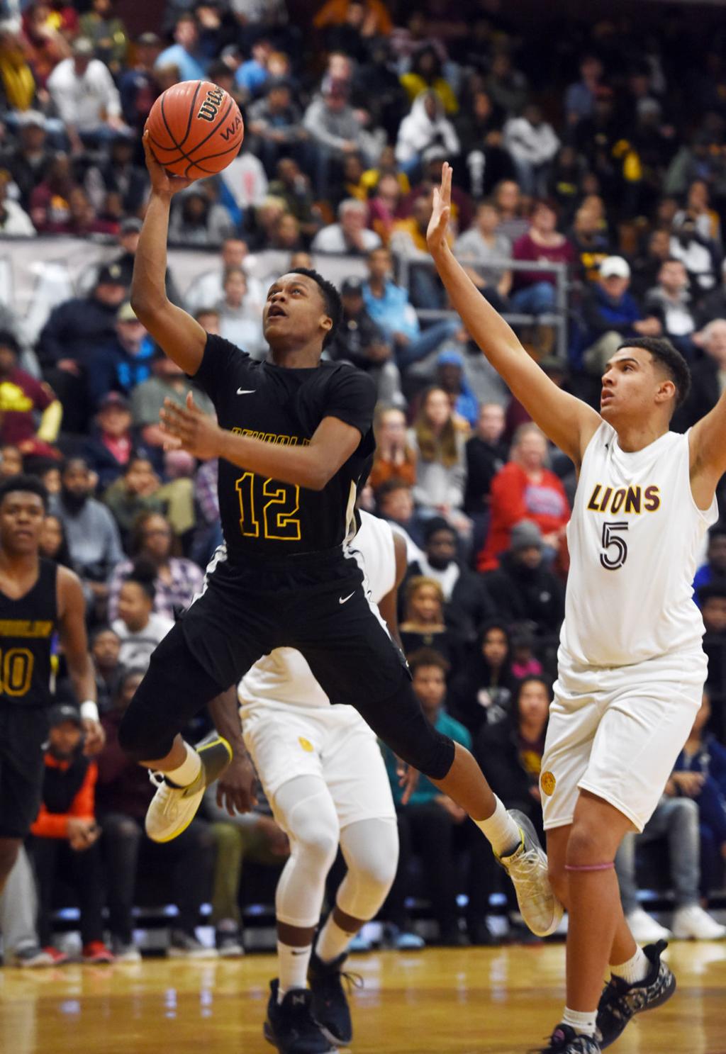 West Charlotte Boys Rout Reynolds In Nchsaa Class 4 A Western