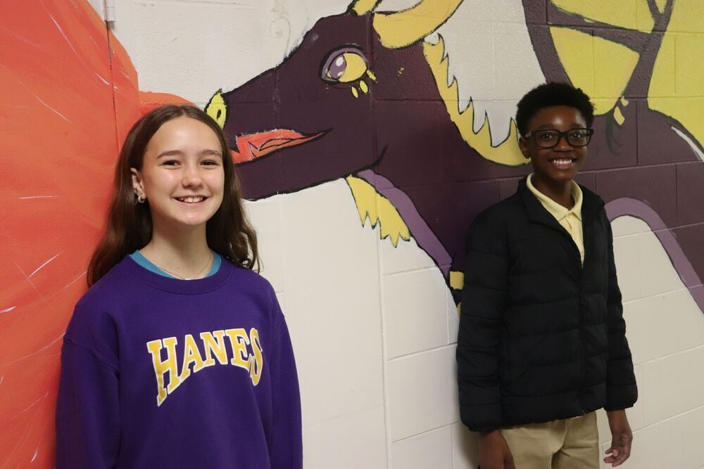 Hanes Student Ambassadors Discuss Magic of Magnet