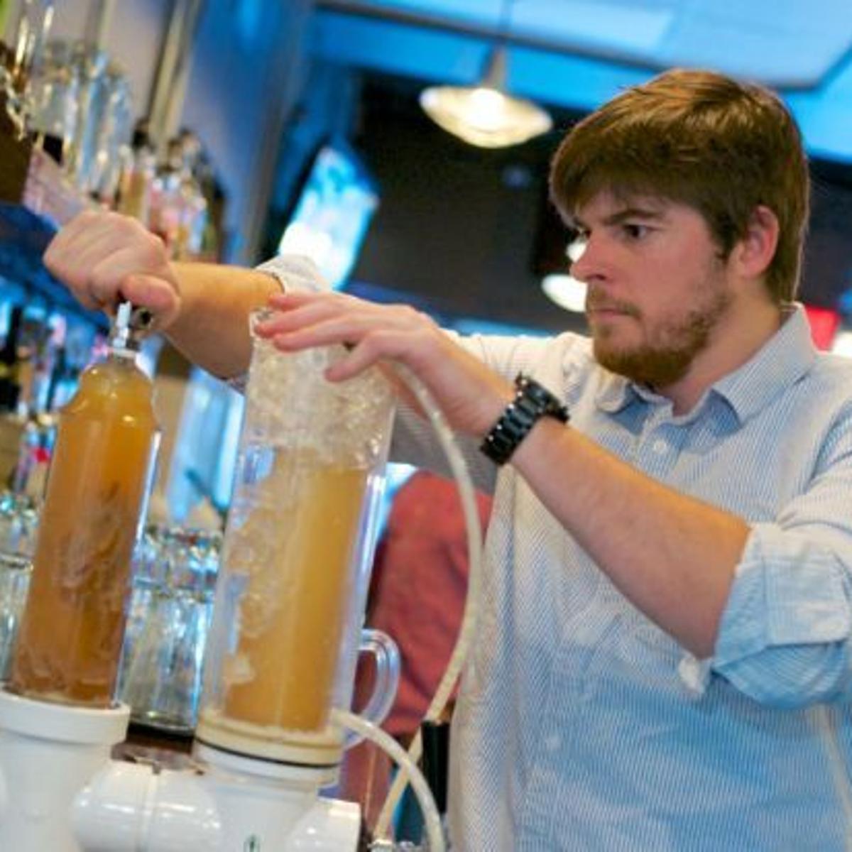 Burger Place To Open Next To Small Batch Beer Food Journalnow Com