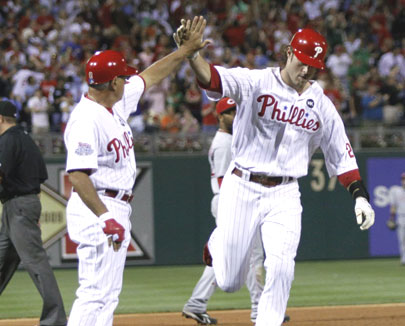 Red-hot Werth leads Phillies over Reds 9-6