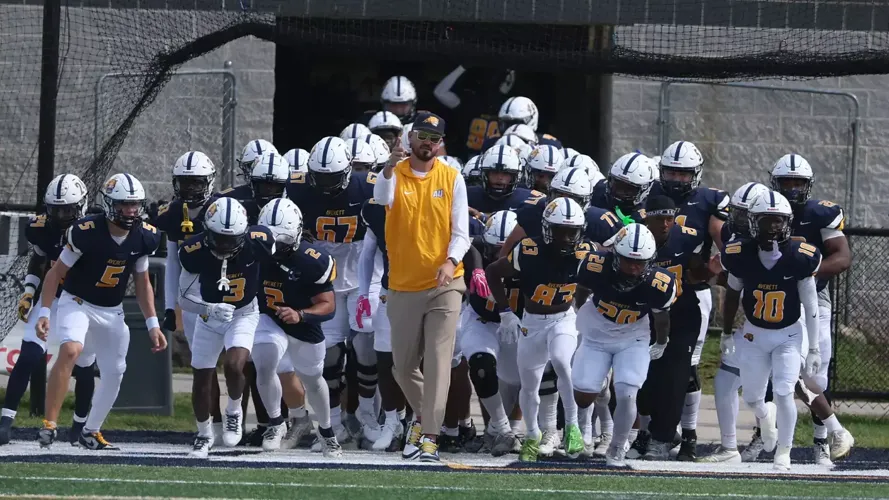 FOLLOW LIVE: Football welcomes Shenandoah for Homecoming at 2 p.m. Saturday