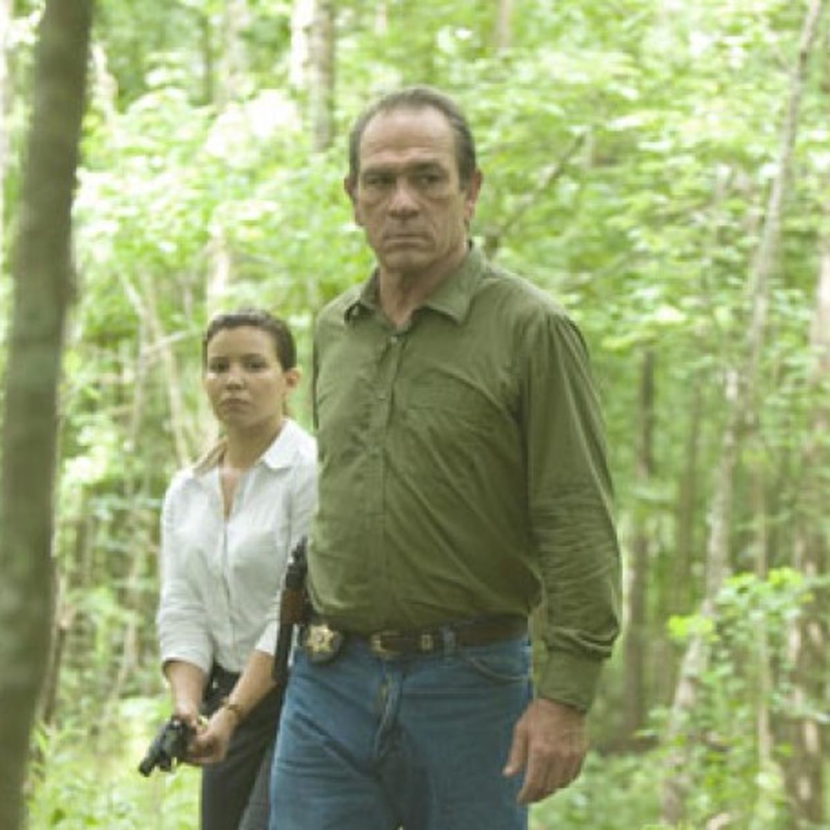 Jones Goes Deep Into The Bayou In Electric Thriller Entertainment Journalnow Com