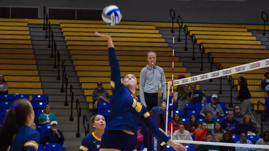 FOLLOW LIVE: Women’s volleyball concludes week with home bout versus Eastern Mennonite at noon Saturday
