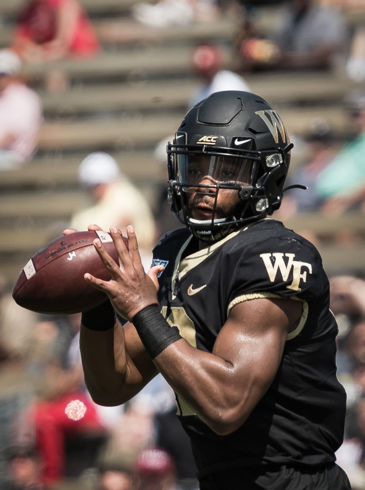 Qb Jamie Newman Makes More Wake Forest History Saturday With Five Touchdown Performance The Deacons Easily Beat Elon Wfu Journalnow Com
