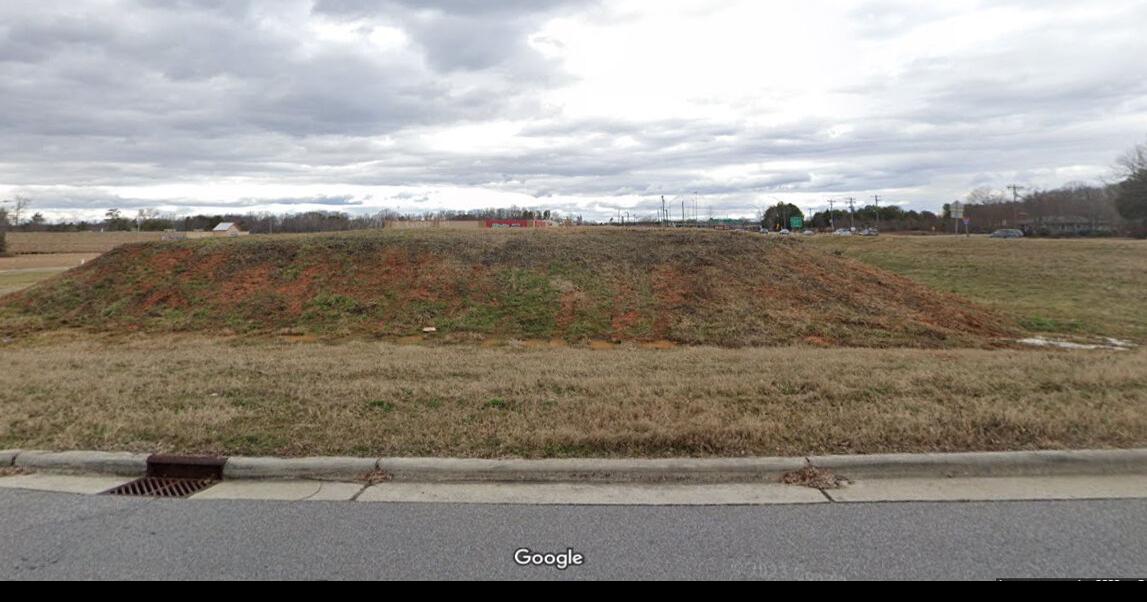 Glenn Crossing property sells for 1 million