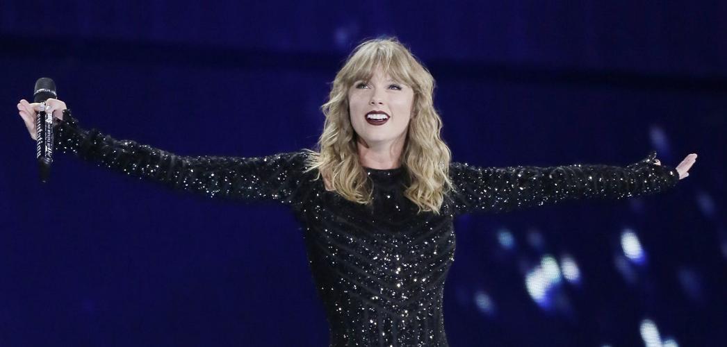 Taylor Swift Eras Tour Set of 5 Random Friendship Trading