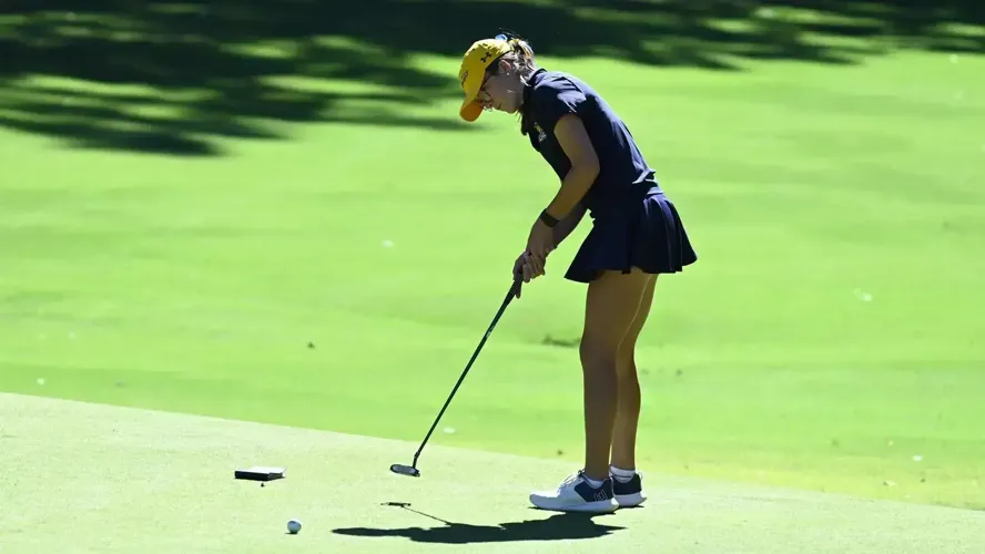 Women’s Golf Tied for 1st After Two Rounds of UNCG Collegiate
