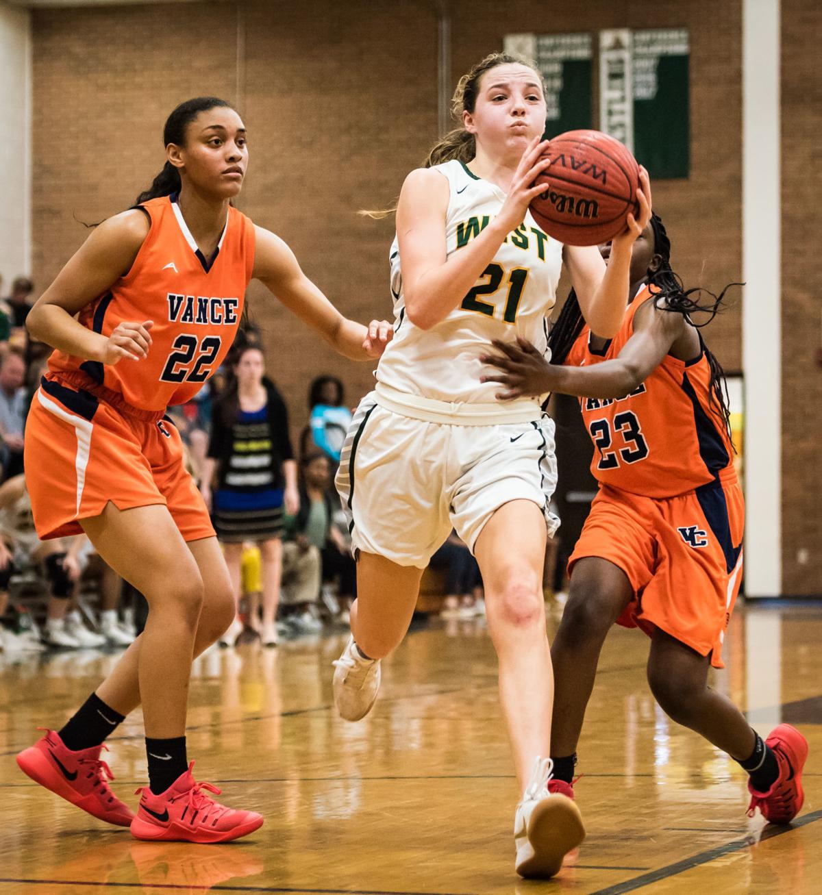 Curran Scheier Lead West Forsyth Over Vance In 4 A Third Round