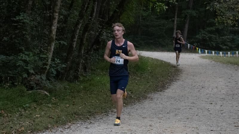 Cross country finishes with multiple new personal records at Queens University XC Challenge