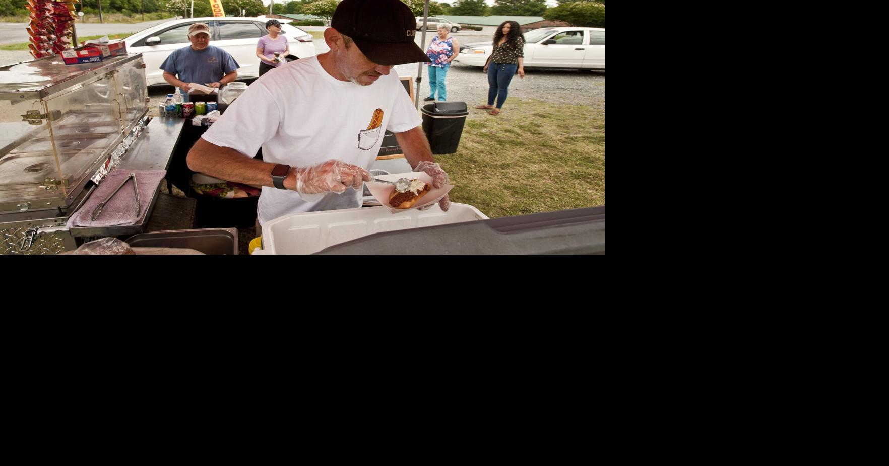 PHOTOS Food carts thrive at the intersection of Stratford
