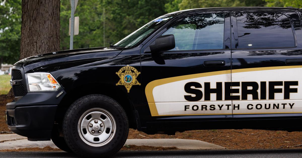 Lewisville man arrested twice on charges of exposing himself to motorists