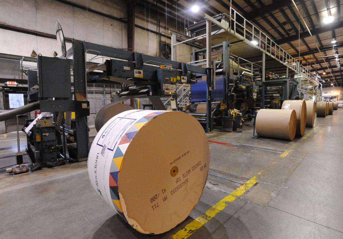 RockTenn merging with MeadWestvaco Corp. to form 16B company