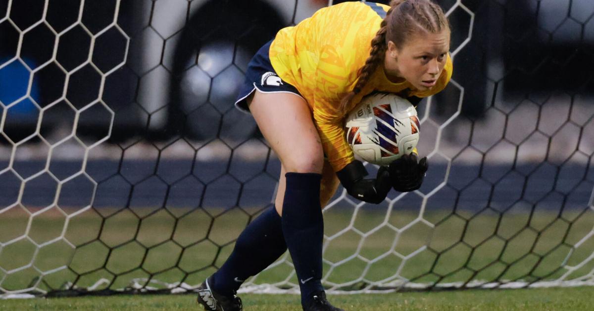 Athlete of the Week: Maddie Wright holds it down in goal for Mount Tabor soccer team