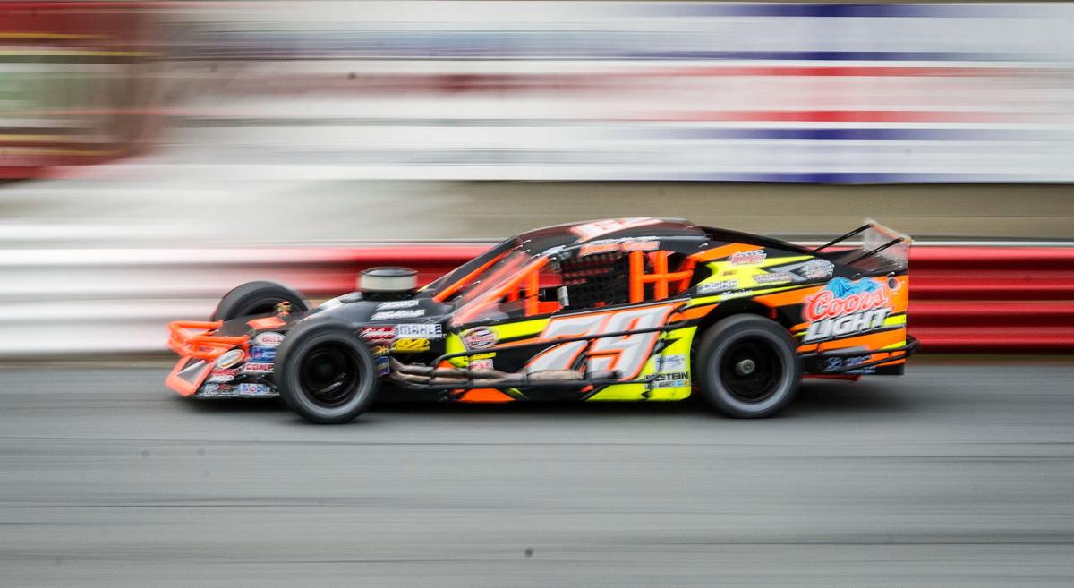 bowman gray stadium modifieds