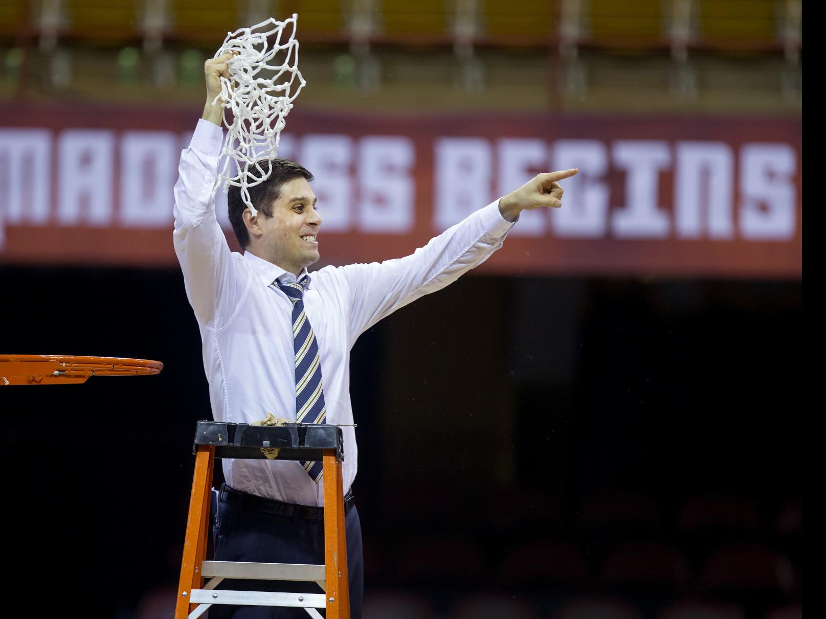 Small World Uncg And Its Ties To Gonzaga College Journalnow Com