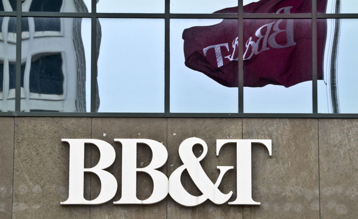 BB&T plans to provide bonus, raise minimum wage following tax