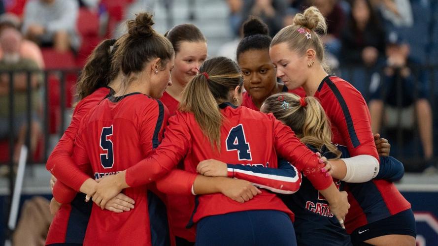 Women’s Volleyball Downed by Anderson