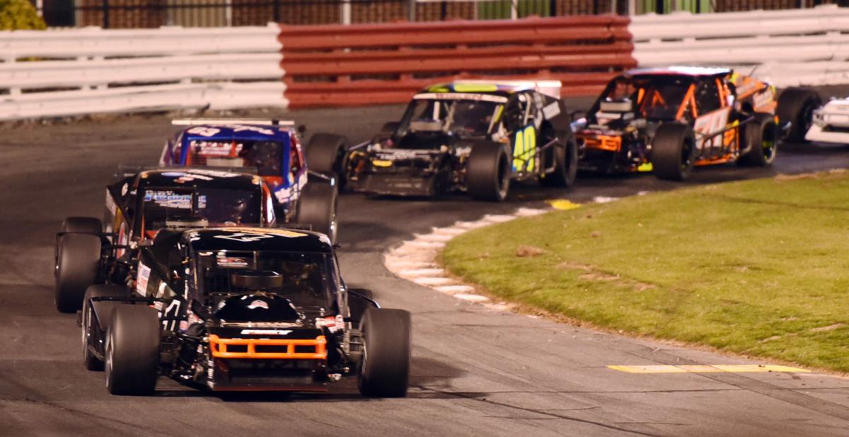 bowman gray stadium modifieds