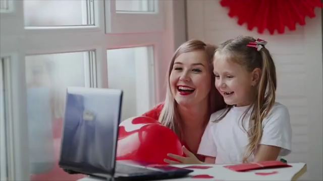 Working Parents Love This Desk Created by Single Mom Librarian