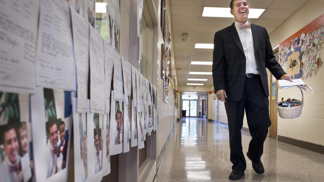 Photos Bow Tie Awards At Sedge Garden Elementary Galleries
